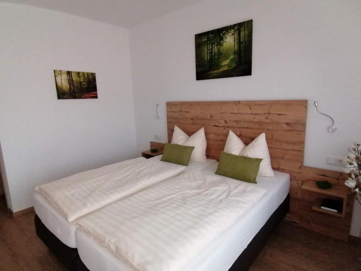 Roemercastell Wirtshaus & Hotel Bohming Ngoại thất bức ảnh