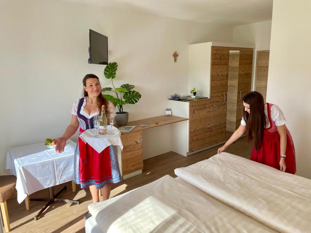 Roemercastell Wirtshaus & Hotel Bohming Ngoại thất bức ảnh